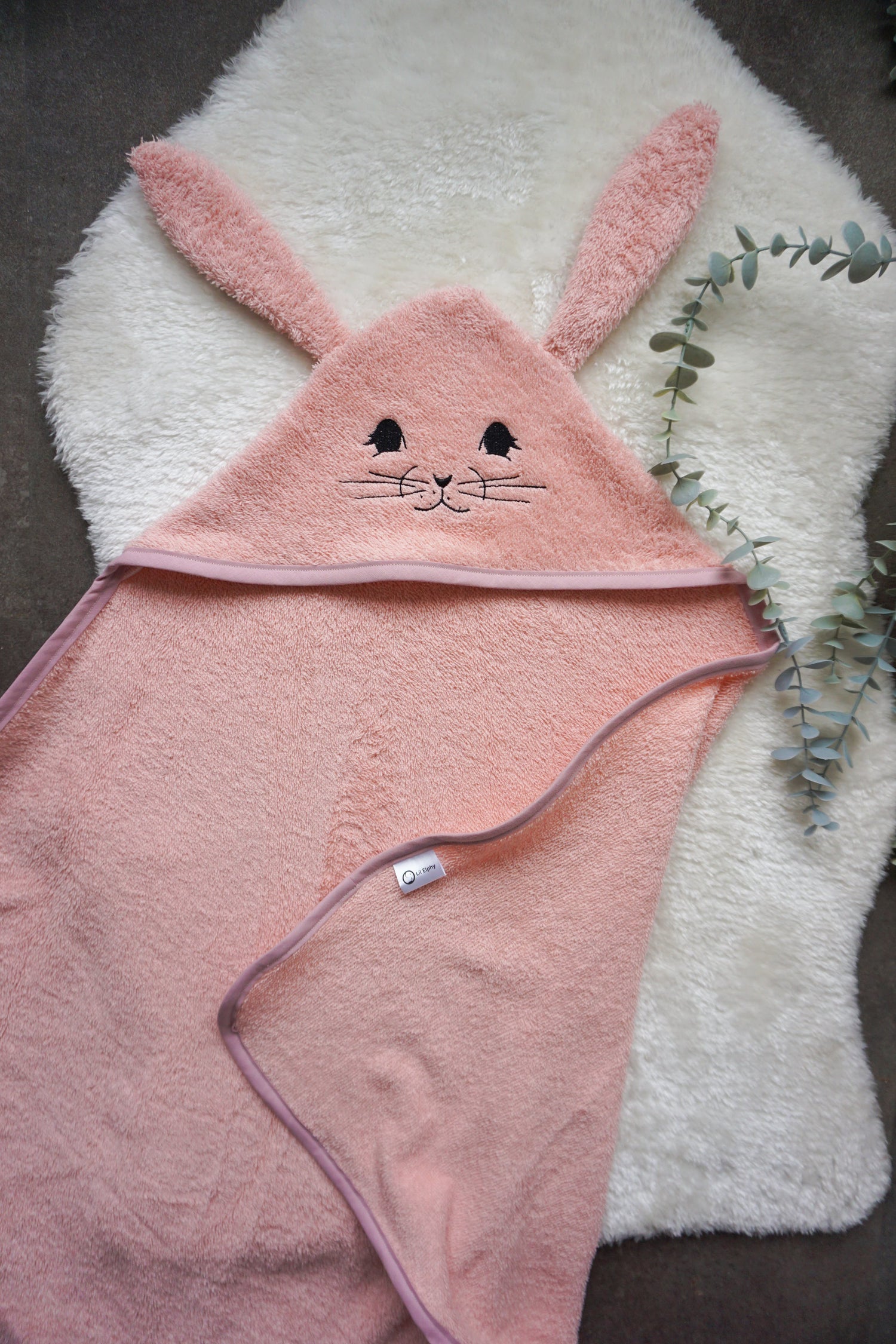 Brisača s kapuco – zajček