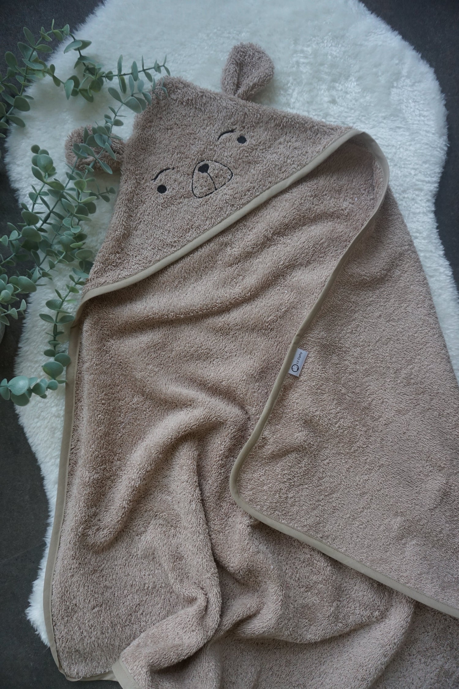 Brisača s kapuco – medo