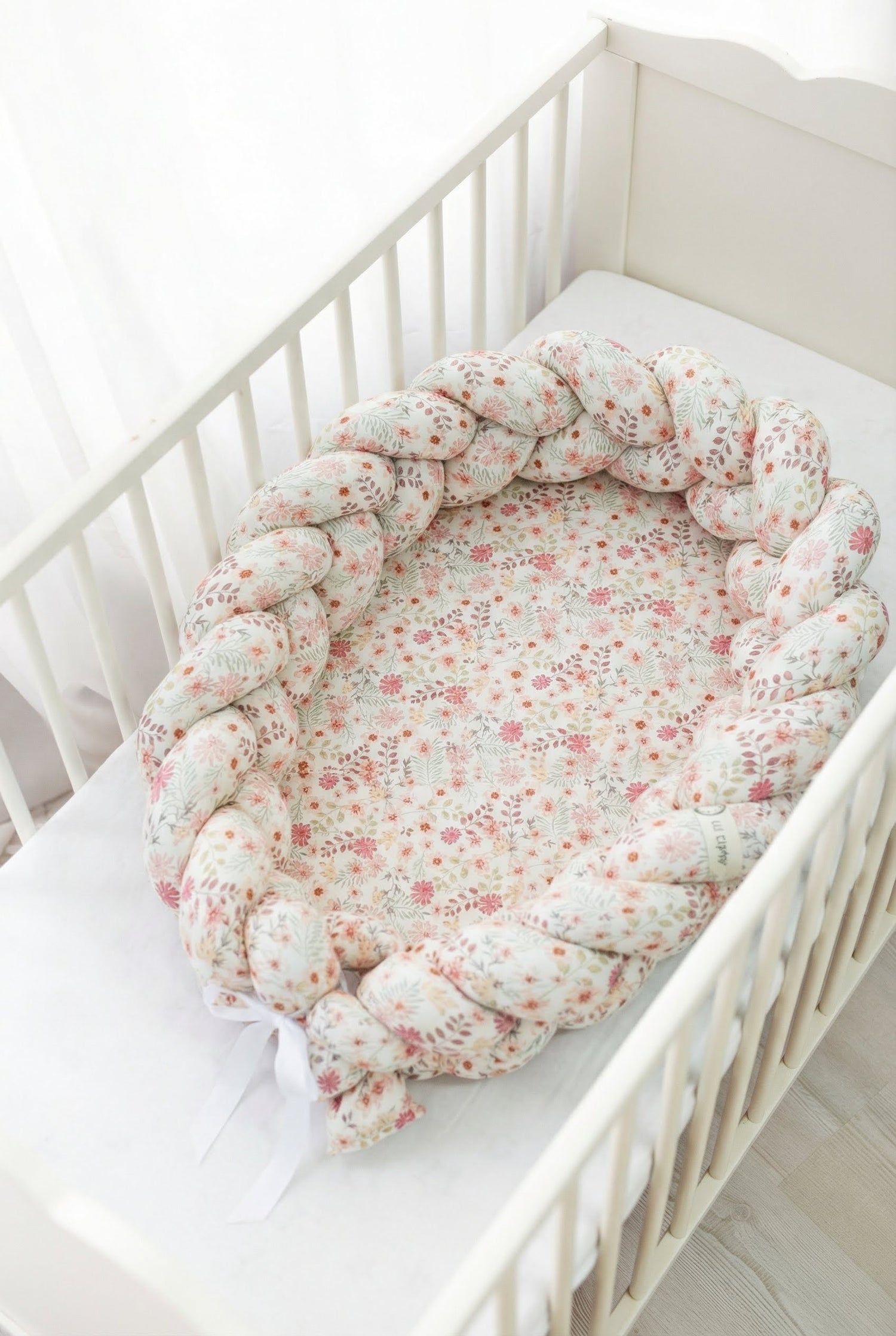 Gnezdece 2v1 – vzorec cvetje